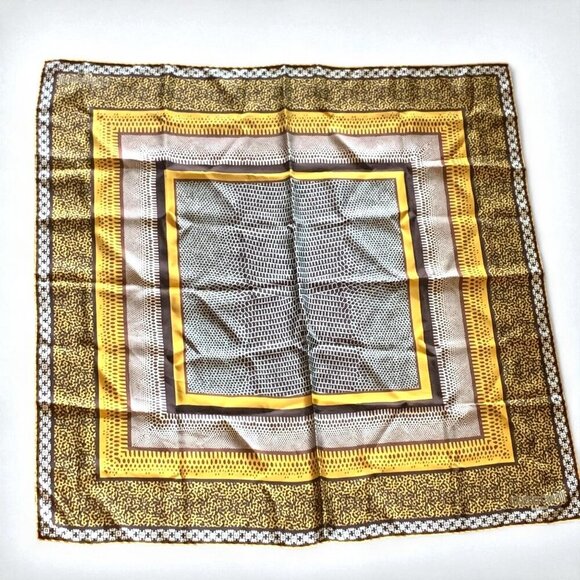 Roberto Cavalli Designer Silk Square Scarf Animal Print Gold Brown 34"x34" - Picture 6 of 10